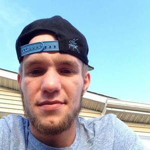 Meet your Posher, Aaron